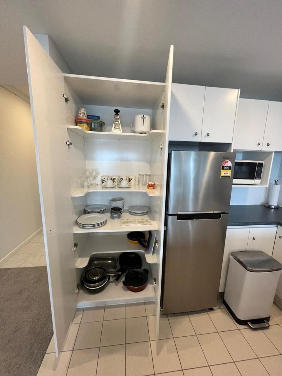 Apartment Spacious At Unbeatable Location With Breathtaking Views And Free Parking *